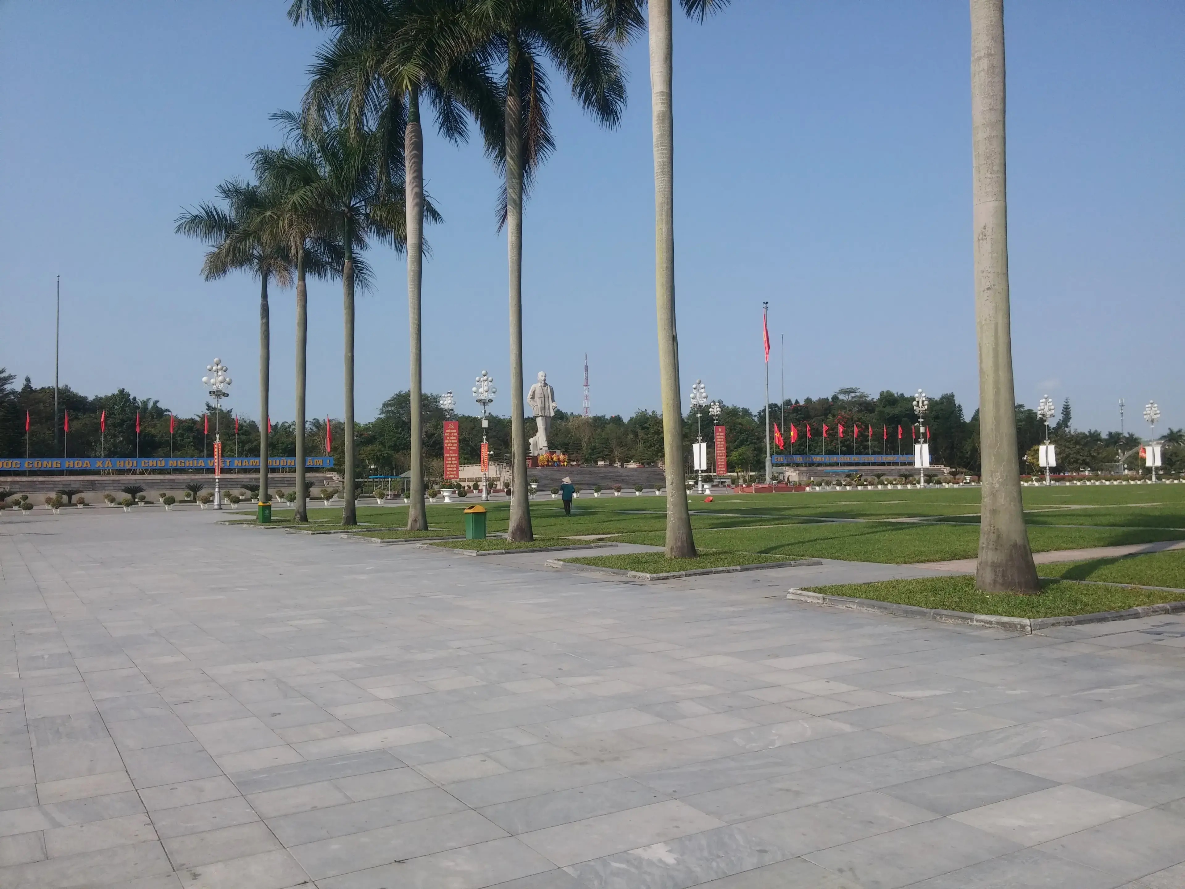 Quảng trường Hồ Chí Minh