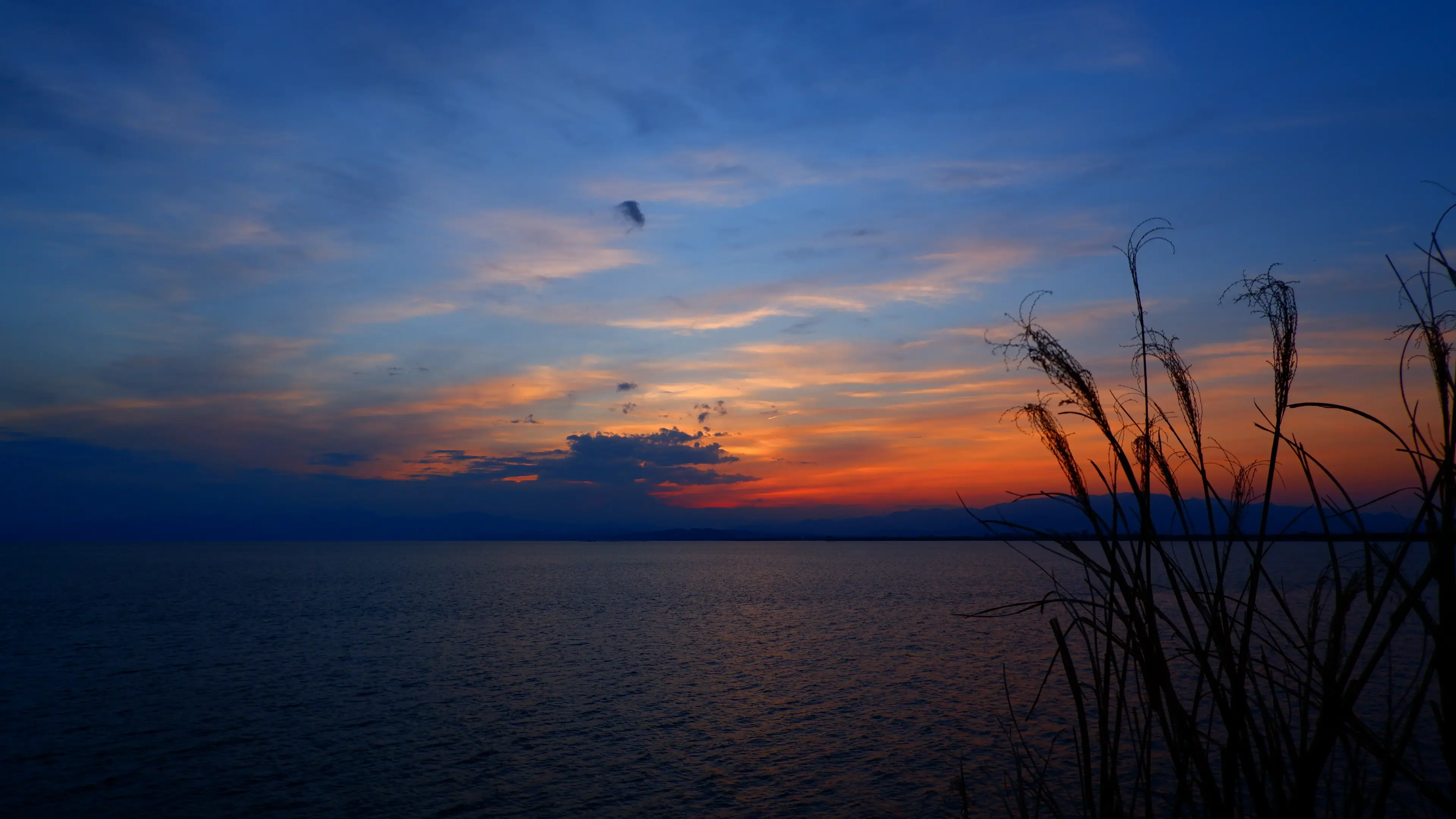 Hoàng hôn ở Enoshima